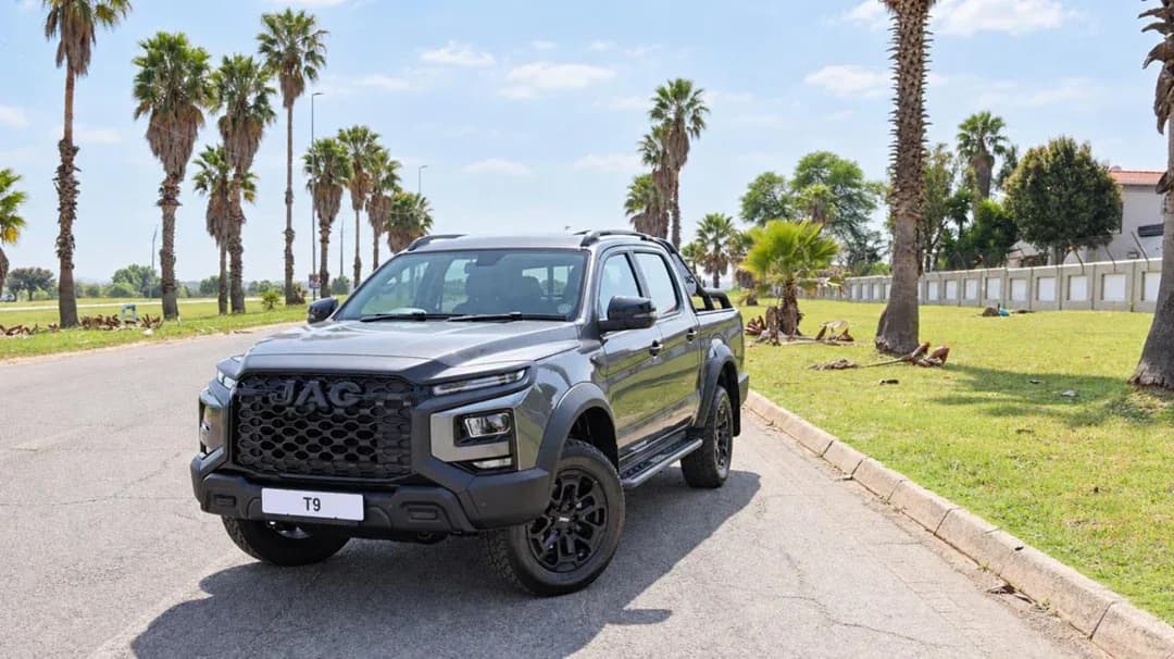JAC T9 Black Edition
